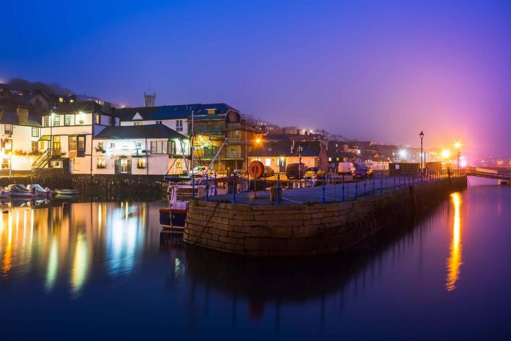 The Nest, Central Falmouth, 10 Mins To The Beaches And Off Street Parking Exteriör bild