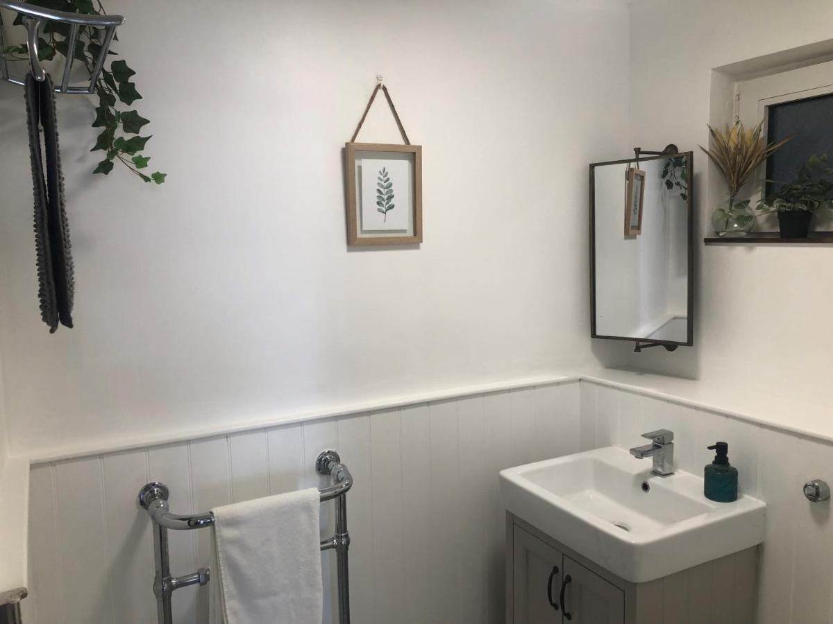 The Nest, Central Falmouth, 10 Mins To The Beaches And Off Street Parking Exteriör bild